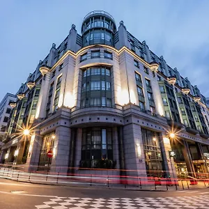 מלון Radisson Collection Grand Place, בריסל